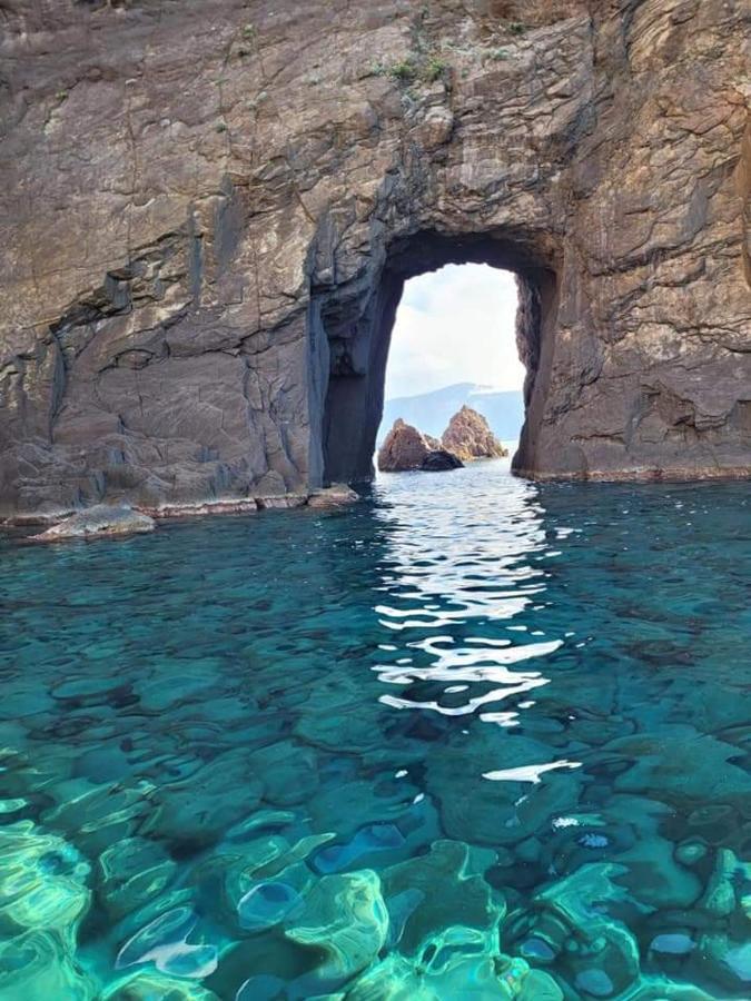 Lipari Centro Storico Flat 6 Mins From Port Appartement Buitenkant foto